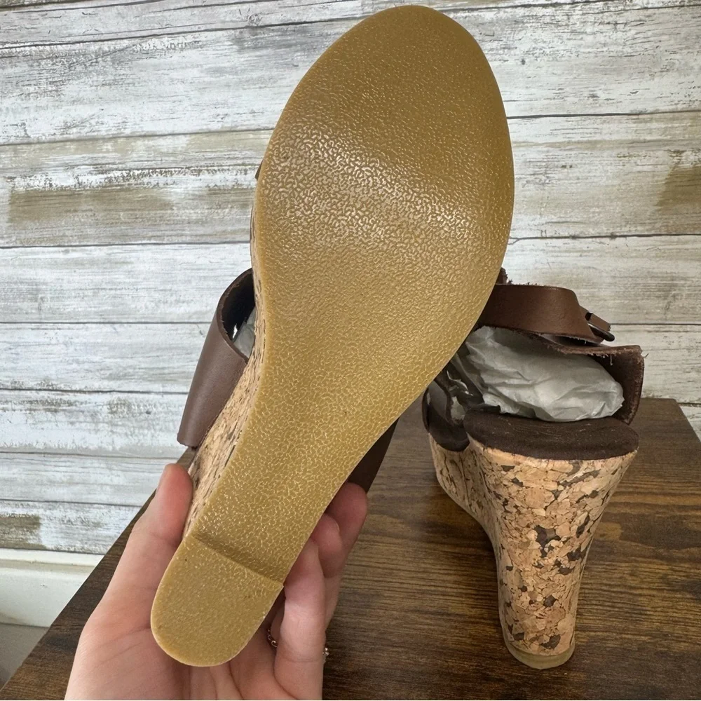 Corkys Aurora Chocolate Wedge Cork Sandals Women’s Size 10